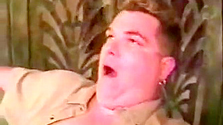 Fat dude acquires his mind blown by a midget