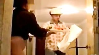 Amateur wife with big booty takes food delivery half naked