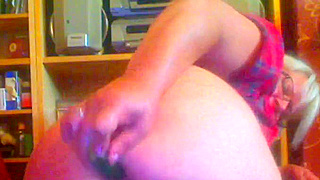 Chunky mother I'd like to fuck amateur wife pokes her a-hole with cucumber on cam for me