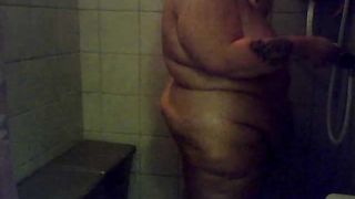 Shameless SSBBW white wife mother-in-law takes shower on camera