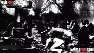 [ Sex on Halloween ] Old cemetery night fuck with pig