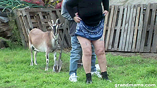 Mature Vixen Getting Pounded Outdoors Right After Finishing Her Daily Chores