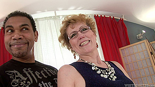 Mature Whore Enjoys Intense Close-Up Fucking and Sucking in HD Video