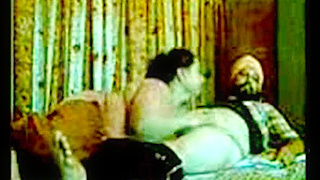 My Big Busty Wife Hard in Bed Until She Screams for More