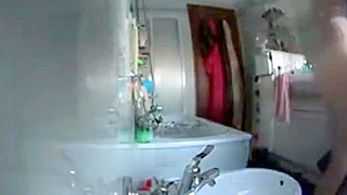 Caught Spying on Hot Mom's Sexy Ass in the Bathroom - MILF Hidden Camera