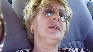 Horny Mature babe finger fucks her old pussy in car before wild hot fuck