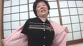 Lucky Stud Gives Intense Orgasms to His Moaning Japanese Girlfriend
