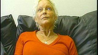 Amateur Granny Blows And Bangs Hard, Getting On Her Knees For Cock