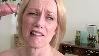 Slutty Amateur Granny Gets Fucked Hard In Real Homemade Video