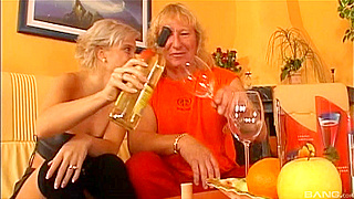 Sex-starved Mature Mom Slut Relishes Hard Cock Deep In Her Tight Anal