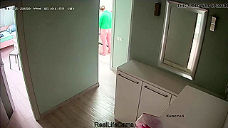 A mother from Moldova comes to her daughters