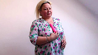 Curvy Old Nanny's Steamy Fuck-Fest With Horny Dude In Tight Quarters
