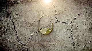 Brainwashing the busty MILF until she feels wasted fucked up