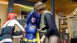 They laid the fuck out of the MILF heroine and they tied her up