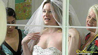 Seductive Old Nanny's Explicit Striptease Captivates, Her Body Moves Sinfully