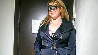 Hot Old Nanny's Sizzling Cumshot Scene Ignites Wet Dreams