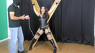 Drunk MILF with amazing curves is tied and used for BDSM practice