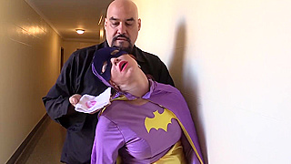 MILF Heroine in an outfit ended up drunk so the man takes her home