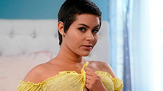 Stepsister Nicole Aria Handles Bully's Dick As Stepbrother Watches In Shock