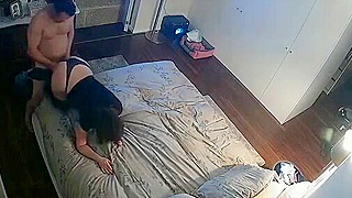 Caught On Hidden Ipcam - European Mature Woman Takes A Hot Creampie