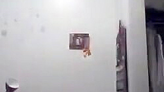 Busty American Babe Pleasures Herself With A Powerful Vibrator On Rat Cam