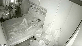 Hidden Spy Ipcam Catches Mature Ukrainian Mom Masturbating Naked