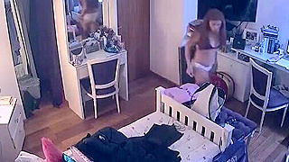 Caught On Spy Cam ☆ Redhead College Girl Changing Clothes In Hd