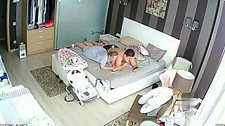 Spy Ipcam Catches Ukrainian Blonde Mom Screaming In Ecstasy