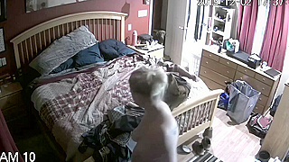 Hidden Spy Ipcam Catches American Chubby Girl Masturbating On Her Bed