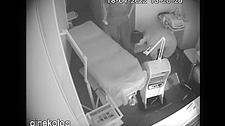 Peeking At The Gyno Nurse Pleasure A Horny Lady During An Erotic Therapy Session