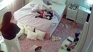 Caught My Naughty Roommate Masturbating, Hidden Cam Reveals Her Filthy Secrets