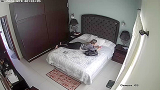 Naughty Latina IPCAM Shows Her Pussy Rubbing Skills