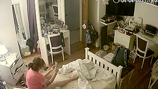 Spy Ipcam Outs College Redhead Masturbating Wildly On Her Bed