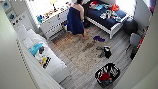 Hidden Cam Caught Lustful Rehab Girls In Intimate, Steamy Encounters