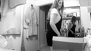 Hidden Camera Catches Gorgeous German Babe In A Sexy Bikini Getting Naughty