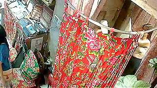 Caught On Cam - Sneaky Perv Watches Sexy Vietnamese Shoppers Strip Down