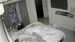 Peeking At Busty Babe Get Brutally Penetrated In Hardcore Voyeur Vid