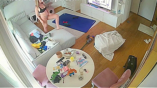 Sexy German Mom in Lingerie Gets Naughty During Workout