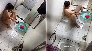 Caught On Hidden Cam - Busty Babe Masturbating And Enjoying Water Jet