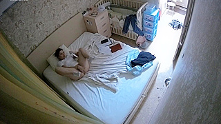 Caught On Hidden Cam - Mutual Masturbation On Bed With Sounds Of Raw Passion