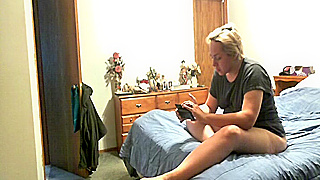 Husband Walks In and Realizes He’s the Stranger Now
