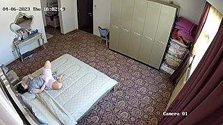 Horny Guy Watches Stunning Milf Fingering Her Dripping Wet Pussy On Hidden Cam