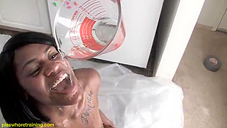 Piss-Drinking Ebony Slut Shows Off Her Perfect Body in Explicit Display