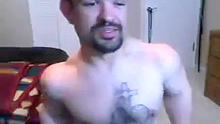 Muscular Midget showing off in Cam