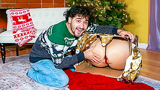 Lustful MILF Gifts Step Son a Mind-Blowing Anal Creampie for Christmas