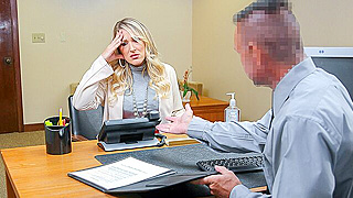 Desperate MILF Begs Principal To Fuck Her Brains Out After Catching Teacher’s Lewd Lessons
