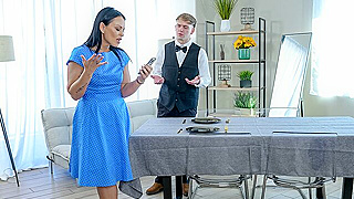 Lustful Housewife Fucks The Waiter After Hubby Bails, Moaning As He Devours Her Tight Pussy