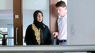 Devout MILF Drops Hijab & Sucks Nerdy Neighbor’s Cock Before Taking A Thick Creampie